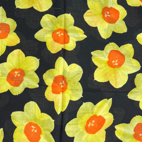 1.8 Metre Super Soft Pashmina Fabric - 37"- (Yellow Roses)
