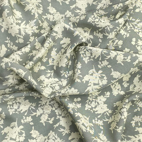 3 Metres, Printed Summer Dressmaking Viscose Fabric - 55" Wide (Geranium)